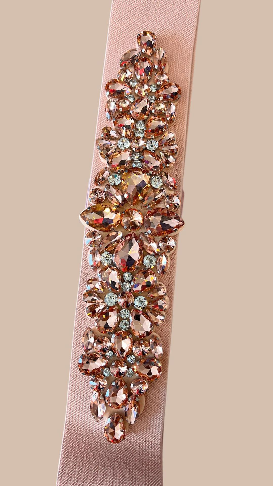WIDE BELT WITH STONES 1